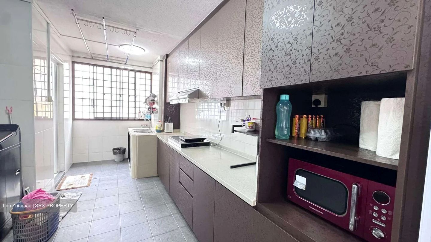 Blk 835 Jurong West Street 81 (Jurong West), HDB 5 Rooms #588622401